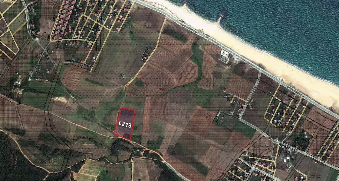 Land for sale in Arnavutköy – Yeniköy, located near Istanbul Airport and Kanal Istanbul | L213