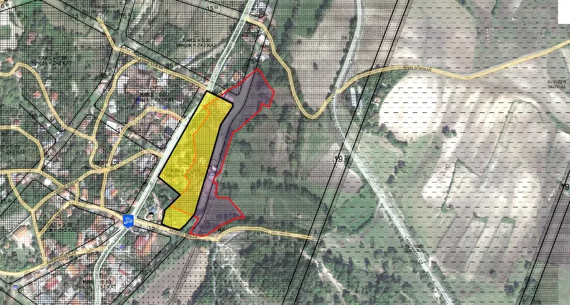 Tourist-commercial land with a license for sale in Arnavutkoy, in Baklalı | L222