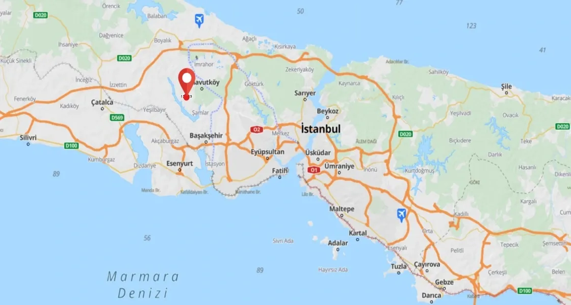 Very rare and prime land plot for sale in Istanbul | L358